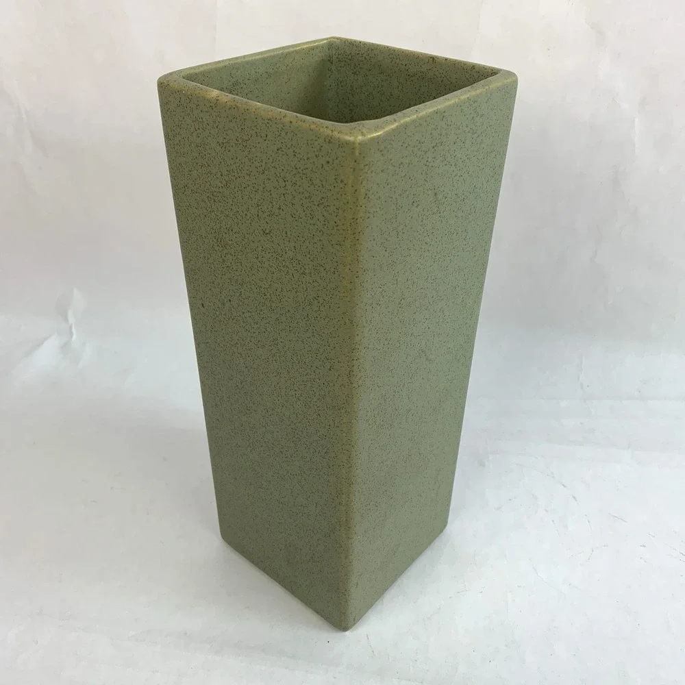 McCoy Floraline Green Vase Vintage Rare USA Ceramic Pottery Speckled MCM 446